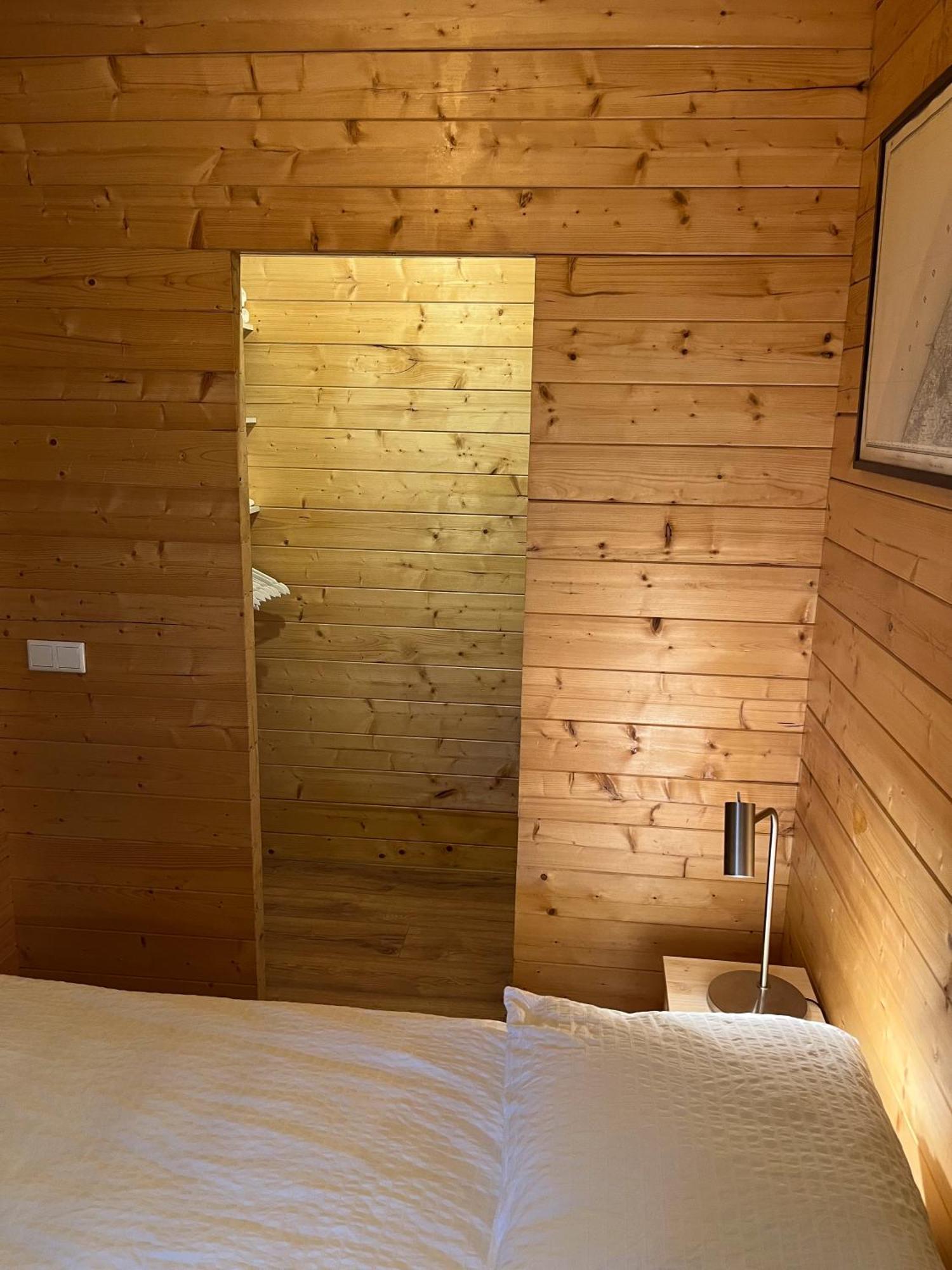 Luxe En Ruim Chalet Met Airco Bij Leekstermeer Matsloot Extérieur photo