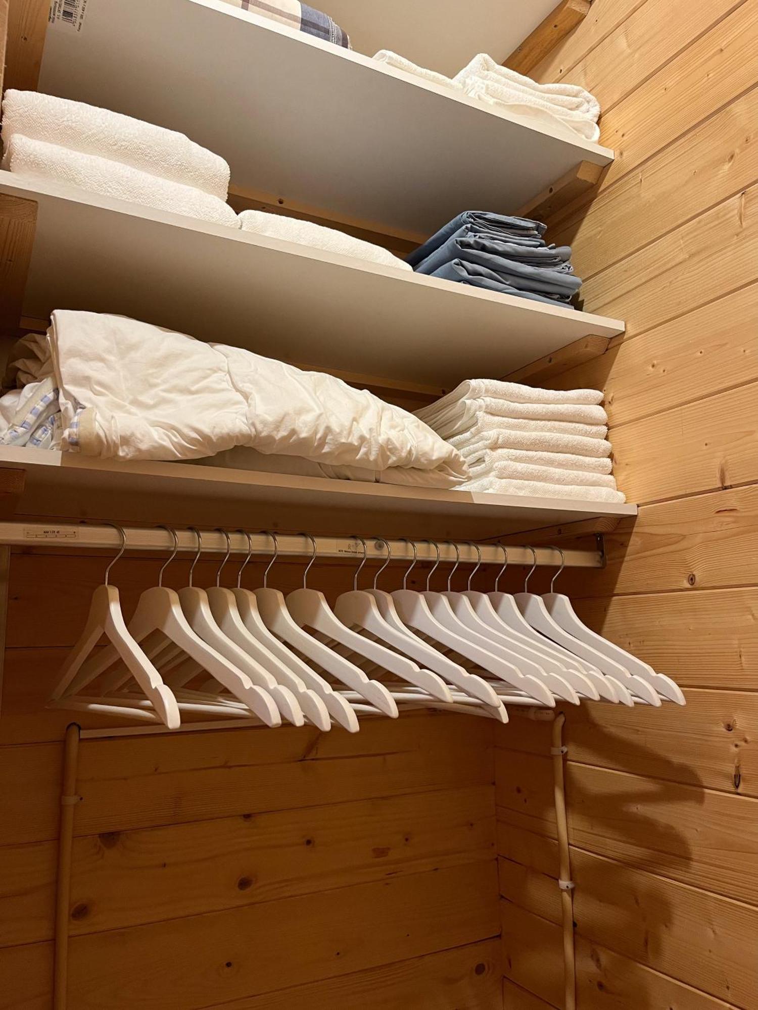 Luxe En Ruim Chalet Met Airco Bij Leekstermeer Matsloot Extérieur photo