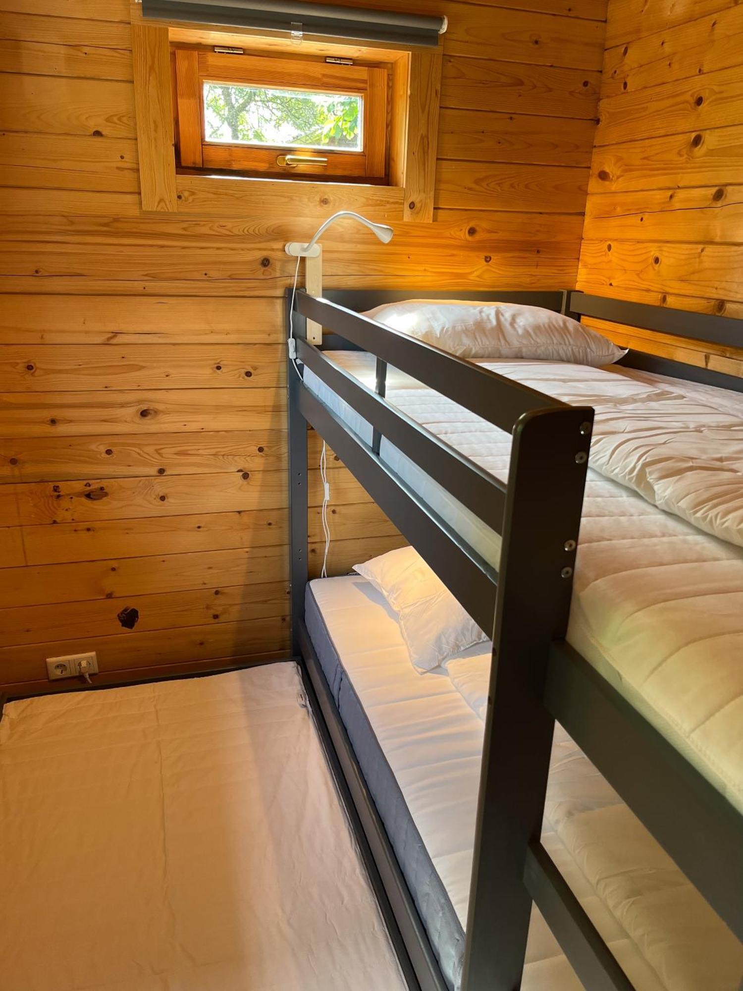 Luxe En Ruim Chalet Met Airco Bij Leekstermeer Matsloot Extérieur photo