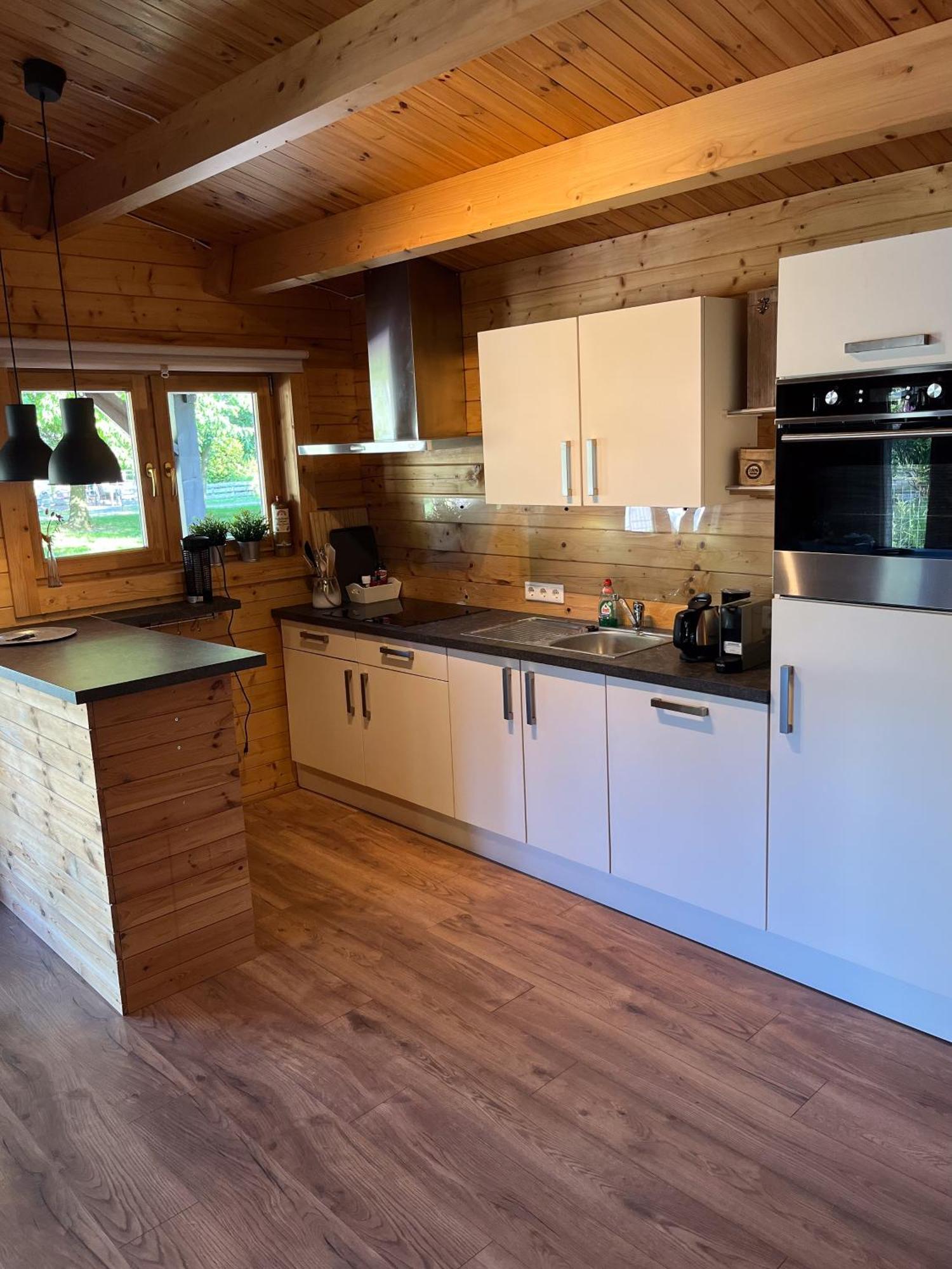 Luxe En Ruim Chalet Met Airco Bij Leekstermeer Matsloot Extérieur photo