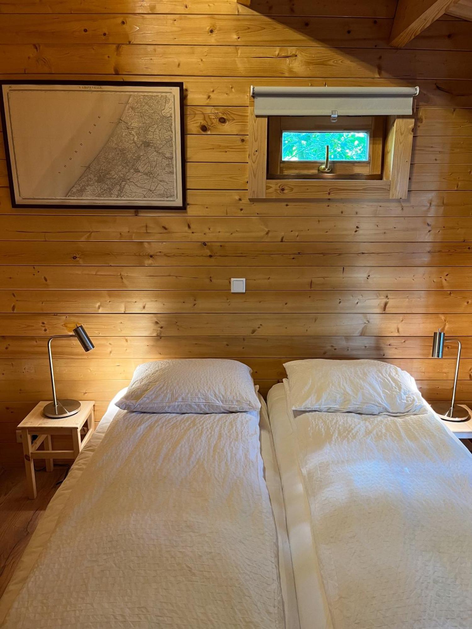 Luxe En Ruim Chalet Met Airco Bij Leekstermeer Matsloot Extérieur photo